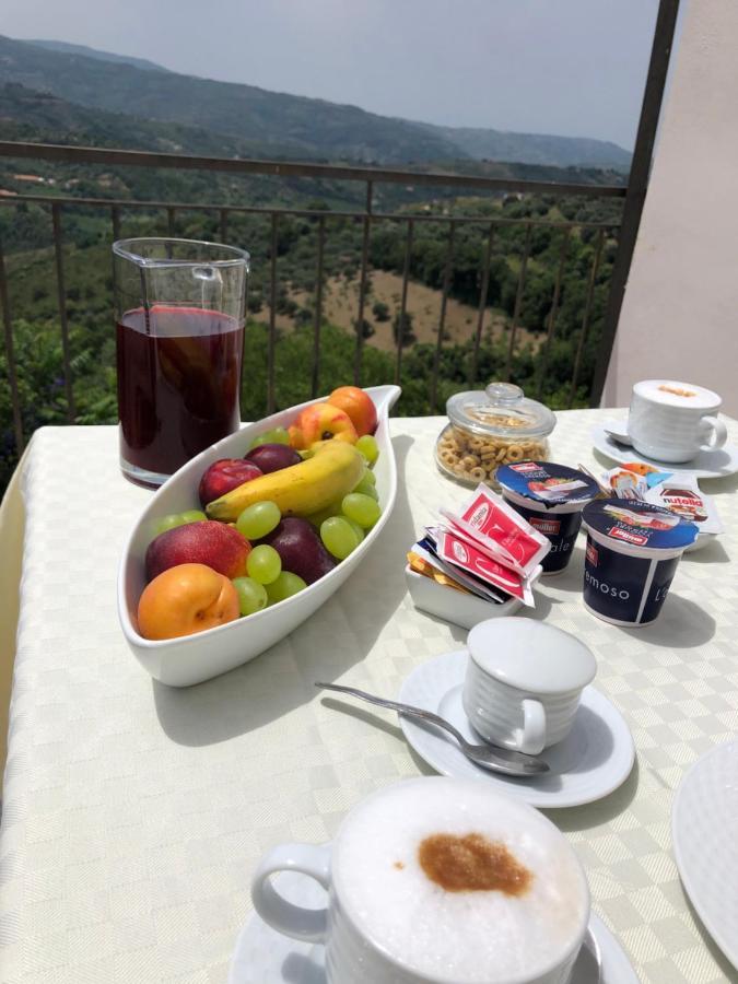 Ca'Del Borgo B&B Country House Ogliastro Cilento Zewnętrze zdjęcie