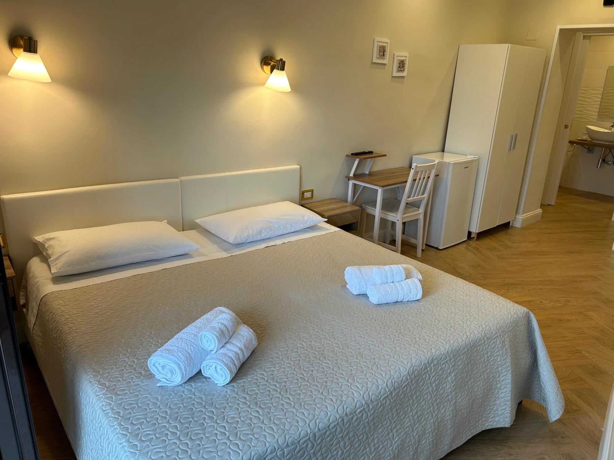 Ca'Del Borgo B&B Country House Ogliastro Cilento Pokój zdjęcie